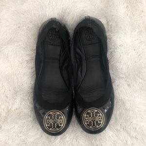Tory Burch Caroline patent ballet flats